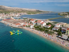 Rooms and Apartments Galeb -Beach side